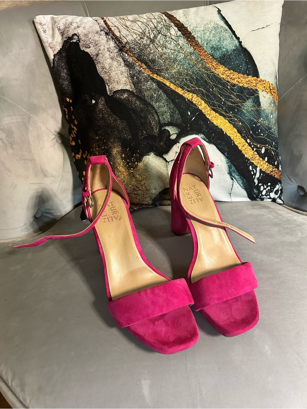 Zara Hot Pink Suede Block Heel Sandals